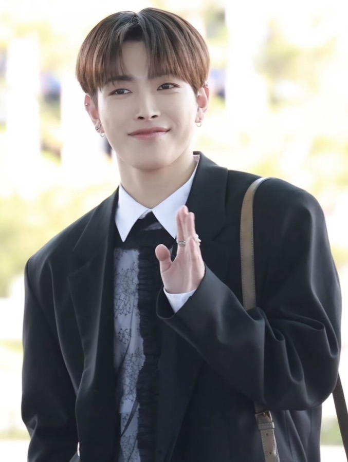 Хонджун из ATEEZ